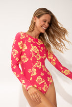 Carica l'immagine nel visualizzatore di Gallery, Image 06: Wednesday In Hawaii By Rio De Sol Intero Pua-Guava Surf
