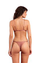 Carica l'immagine nel visualizzatore di Gallery, Model Back: Rio De Sol Completo Set Shimmer-Copper Tri-Fixo California
