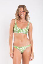 Carica l'immagine nel visualizzatore di Gallery, Model Front: Rio De Sol Reggiseno Top Flow Bliss
