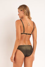 Carica l'immagine nel visualizzatore di Gallery, Model Back: Rio De Sol Reggiseno Top Radiante-Black Alba
