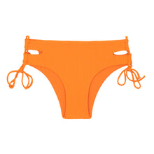 Carica l'immagine nel visualizzatore di Gallery, Product Front: Rio De Sol Slip Bottom Dots-Mango Madrid
