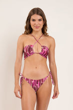 Carica l'immagine nel visualizzatore di Gallery, Model Front: Rio De Sol Slip Bottom Shade Ibiza-Comfy
