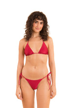 Carica l'immagine nel visualizzatore di Gallery, Model Front: Rio De Sol Completo Set Shimmer-Divino Tri-Inv Cheeky-Tie
