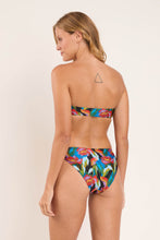 Carica l'immagine nel visualizzatore di Gallery, Model Back: Rio De Sol Slip Bottom Flair Essential-Comfy
