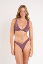 Carica l'immagine nel visualizzatore di Gallery, Model Front: Rio De Sol Slip Bottom Malibu-Ebano Cali
