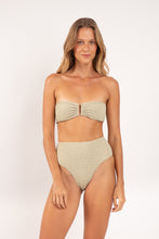 Carica l'immagine nel visualizzatore di Gallery, Model Front: Rio De Sol Slip Bottom Brisa-Pistache Hotpants
