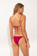 Carica l'immagine nel visualizzatore di Gallery, Model Back: Rio De Sol Slip Bottom Shimmer-Desejo Ibiza-Comfy-Gold
