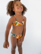 Carica l'immagine nel visualizzatore di Gallery, Model Front: Rio De Sol Due Pezzi Bambina El-Arco Kids
