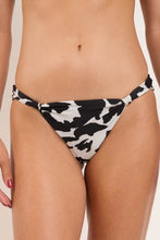 Carica l'immagine nel visualizzatore di Gallery, Gallery: Rio De Sol Slip Bottom Poppy Mel
