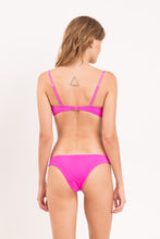 Carica l'immagine nel visualizzatore di Gallery, Model Back: Rio De Sol Completo Set Malibu-Rosa Bandeau-Duo Essential
