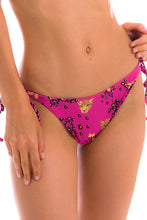 Carica l'immagine nel visualizzatore di Gallery, Gallery: Rio De Sol Slip Bottom Roar-Pink Ibiza
