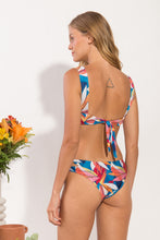 Carica l'immagine nel visualizzatore di Gallery, Model Back: Rio De Sol Completo Set Maui Halter-Cos Madrid
