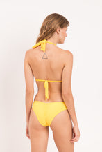 Carica l'immagine nel visualizzatore di Gallery, Model Back: Rio De Sol Reggiseno Top Amarelo Mel
