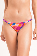 Carica l'immagine nel visualizzatore di Gallery, Gallery: Rio De Sol Slip Bottom Funny Essential-Rev
