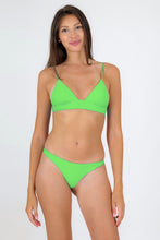 Carica l'immagine nel visualizzatore di Gallery, Model Front: Rio De Sol Slip Bottom Lemon Nice-Fio
