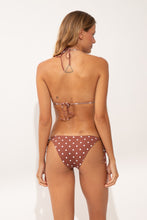 Carica l'immagine nel visualizzatore di Gallery, Model Back: Wednesday In Hawaii By Rio De Sol Slip Bottom Kiko-Coco Kaleia-Comfy
