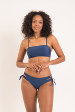Carica l'immagine nel visualizzatore di Gallery, Model Front: Rio De Sol Slip Bottom Navy Madrid
