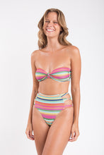 Carica l'immagine nel visualizzatore di Gallery, Image 11: Rio De Sol Completo Set Supercolor Bandeau-Joy Highwaist-Spin
