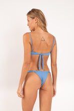 Carica l'immagine nel visualizzatore di Gallery, Model Back: Rio De Sol Slip Bottom Solar-Celeste Eden
