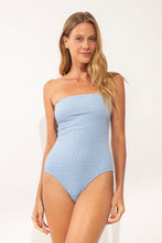 Carica l'immagine nel visualizzatore di Gallery, Model Front: Rio De Sol Intero Drift-Cianita Tube-Op
