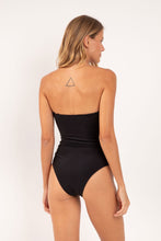 Carica l'immagine nel visualizzatore di Gallery, Model Back: Rio De Sol Intero Malibu-Black Sara-Op
