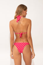 Carica l'immagine nel visualizzatore di Gallery, Model Back: Wednesday In Hawaii By Rio De Sol Slip Bottom Kiko-Guava Oahu
