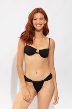 Carica l'immagine nel visualizzatore di Gallery, Model Front: Rio De Sol Reggiseno Top Solar-Black Juliette
