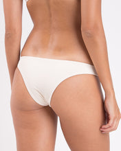 Carica l'immagine nel visualizzatore di Gallery, Image 05: Rio De Sol Slip Bottom Malibu-Natural Essential
