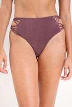 Carica l'immagine nel visualizzatore di Gallery, Gallery: Rio De Sol Slip Bottom Malibu-Ebano Highwaist-Spin-Iris

