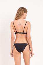 Carica l'immagine nel visualizzatore di Gallery, Model Back: Rio De Sol Slip Bottom Dots-Black Ibiza-Comfy
