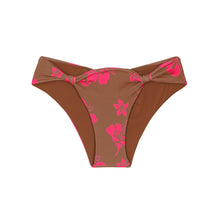 Carica l'immagine nel visualizzatore di Gallery, Product Front: Wednesday In Hawaii By Rio De Sol Slip Bottom Pua-Coco-Guava Mel
