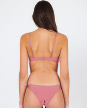 Carica l'immagine nel visualizzatore di Gallery, Image 06: Rio De Sol Completo Set Shimmer-Confetti Bandeau-Knot Essential
