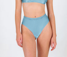 Carica l'immagine nel visualizzatore di Gallery, Gallery: Rio De Sol Slip Bottom Mirante Hotpants
