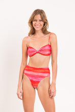 Carica l'immagine nel visualizzatore di Gallery, Image 11: Rio De Sol Slip Bottom Cher Hotpants
