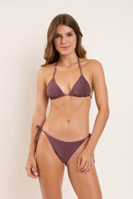 Carica l'immagine nel visualizzatore di Gallery, Model Front: Rio De Sol Slip Bottom Malibu-Ebano Ibiza-Comfy

