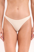 Carica l'immagine nel visualizzatore di Gallery, Gallery: Rio De Sol Slip Bottom Touch-Natural Mia
