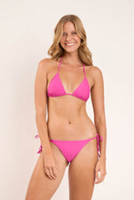 Carica l'immagine nel visualizzatore di Gallery, Model Front: Rio De Sol Slip Bottom Fluity-Amor Ibiza-Comfy

