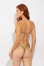 Carica l'immagine nel visualizzatore di Gallery, Model Back: Rio De Sol Slip Bottom Yellow-Feline Nara
