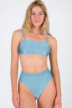 Carica l'immagine nel visualizzatore di Gallery, Gallery: Rio De Sol Completo Set Mirante Bandeau-Reto Hotpants
