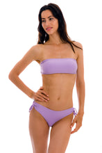 Carica l'immagine nel visualizzatore di Gallery, Model Front: Rio De Sol Slip Bottom Uv-Harmonia Madrid
