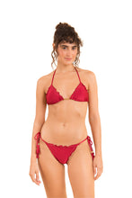 Carica l'immagine nel visualizzatore di Gallery, Model Front: Rio De Sol Slip Bottom Shimmer-Divino Frufru-Fio
