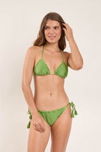 Carica l'immagine nel visualizzatore di Gallery, Model Front: Rio De Sol Completo Set Shimmer-Botanica Frufru
