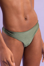 Carica l'immagine nel visualizzatore di Gallery, Image 08: Rio De Sol Slip Bottom Croco Essential
