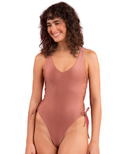 Carica l'immagine nel visualizzatore di Gallery, Gallery: Rio De Sol Intero Shimmer-Copper Zoe
