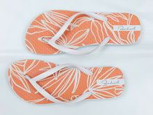 Carica l'immagine nel visualizzatore di Gallery, Product Front: Rio De Sol Infradito Trail-Orange Slim
