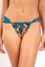 Carica l'immagine nel visualizzatore di Gallery, Gallery: Rio De Sol Slip Bottom Luma Eden
