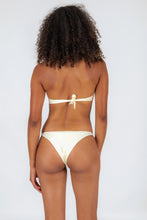 Carica l'immagine nel visualizzatore di Gallery, Model Back: Rio De Sol Slip Bottom Off-White Leblon
