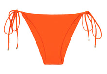 Carica l'immagine nel visualizzatore di Gallery, Product Front: Rio De Sol Slip Bottom Calendula Lacinho
