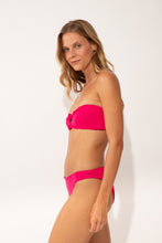 Carica l'immagine nel visualizzatore di Gallery, Image 04: Wednesday In Hawaii By Rio De Sol Reggiseno Top Guava Lani
