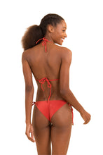 Carica l'immagine nel visualizzatore di Gallery, Model Back: Rio De Sol Reggiseno Top Malibu-Chili Tri-Inv
